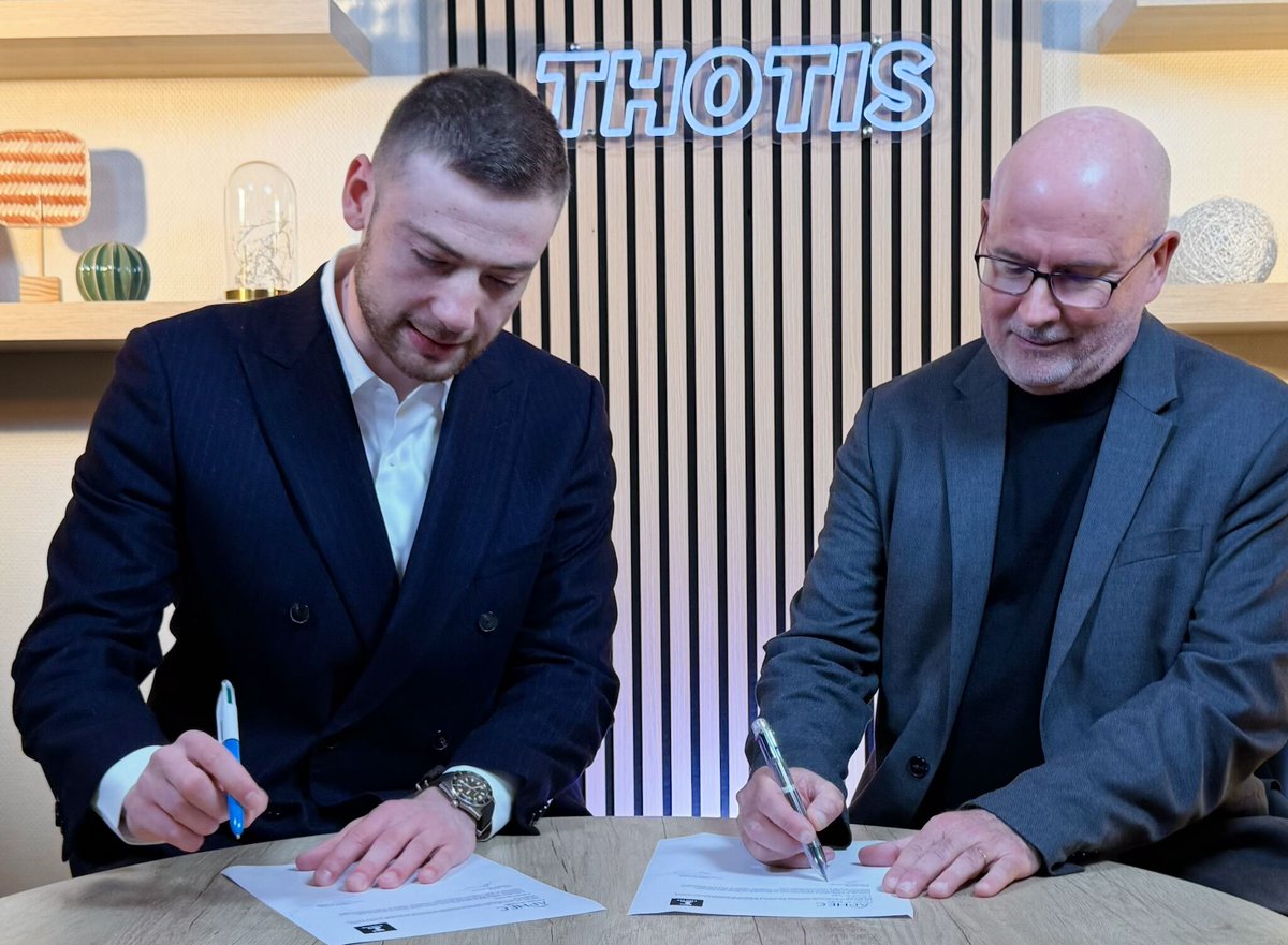 thotismedia's tweet image. #Partenariat🤝📃Thotis Prépa et l'APHEC renouvellent leur partenariat

Un an après la signature de notre partenariat stratégique avec l’APHEC, nous sommes heureux d’annoncer la poursuite de cette convention pour une deuxième année. (1/1)

#ThotisPrépa #APHEC @APHEC_Twit