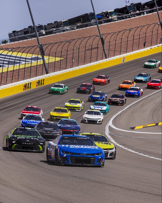 parkerandtheman's tweet image. The #NASCAR events are motoring into #LasVegas for the weekend!  Who be headin` down to the LVMS?  I bet Y0U are!  Hauler parade 4:30 today on the #Strip begins the festivities. Tyer Reddick goes for his 4TH win in 5 races.  Be a jammed ACTI0N track on Sunday THAT is for SURE!