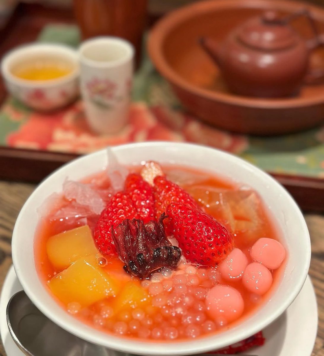 YueHeCha's tweet photo. 【春限定🌸】

苺の豆花スタートしてます！🍓 https://t.co/k6rj43iz88