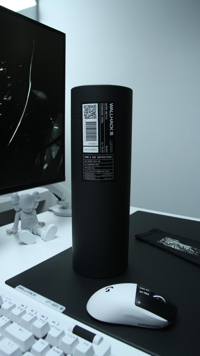 siliconartGAME's tweet image. Wow that was fast! 🤯

The @WallhackHQ hydration device has been acquired.

Get 10% off with code: siliconart 🏆

Unboxing coming soon 👀

#wallhack #gaming #hydration