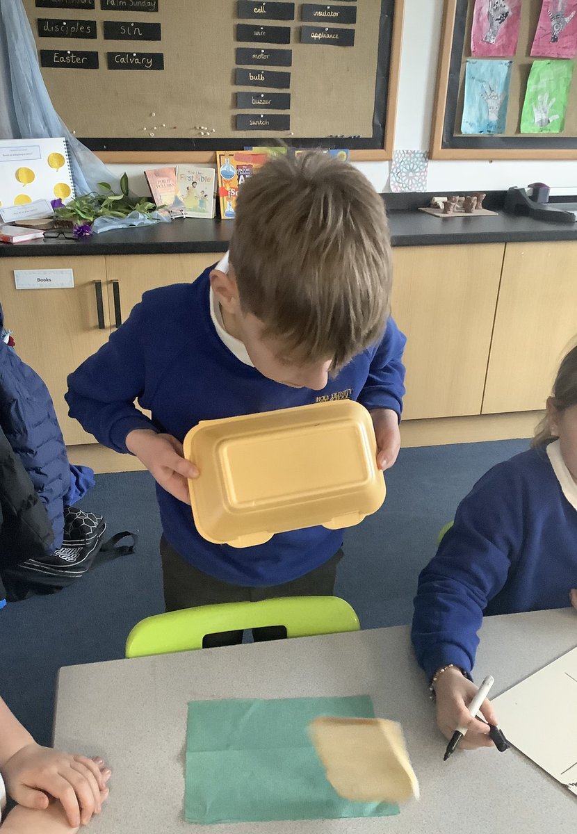 HT_OssettY34 tweet media