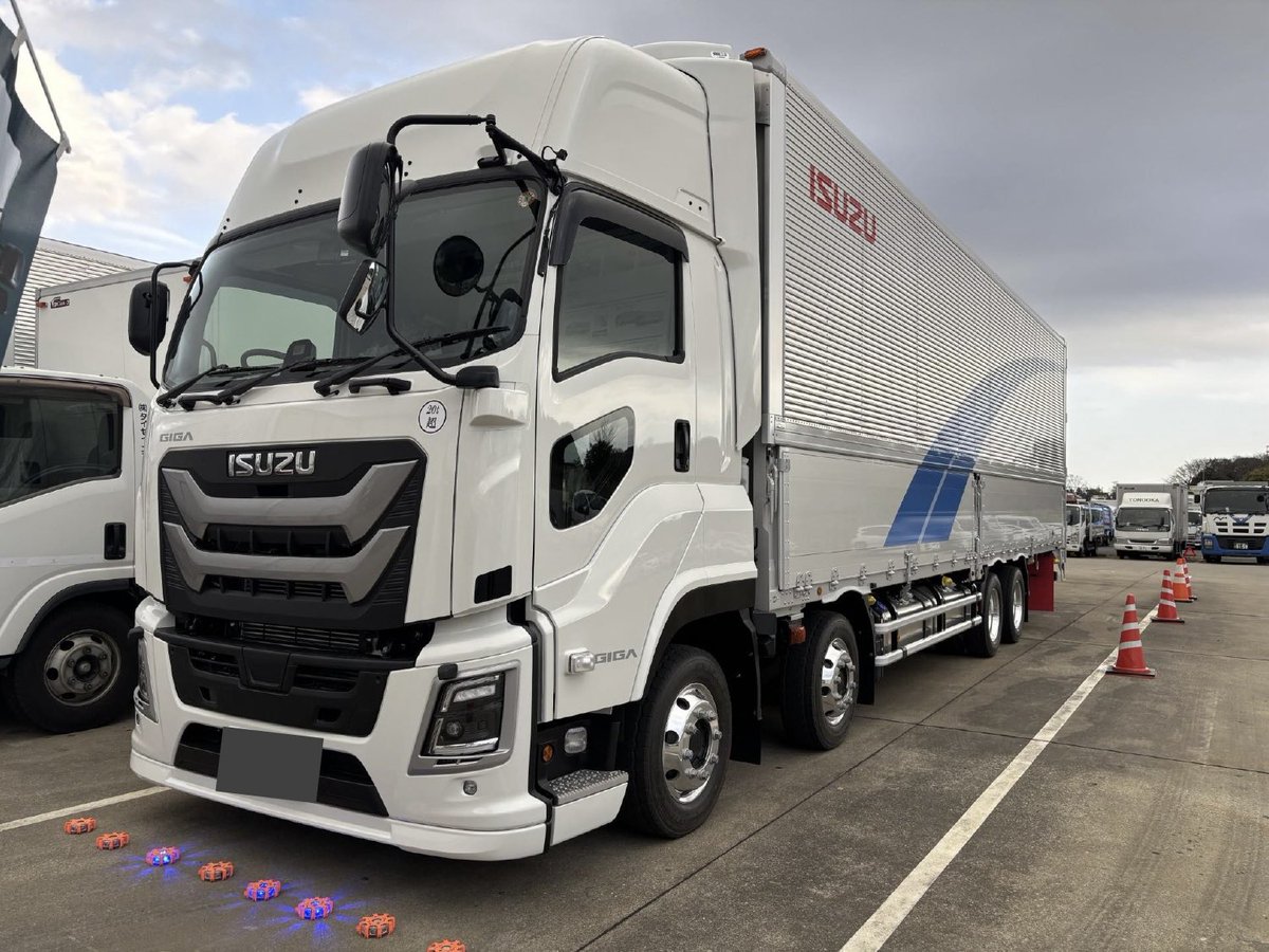 いすゞ自動車首都圏株式会社【公式】 tweet media