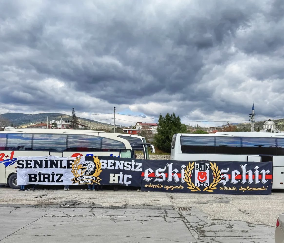 harikalar diyarı tweet media