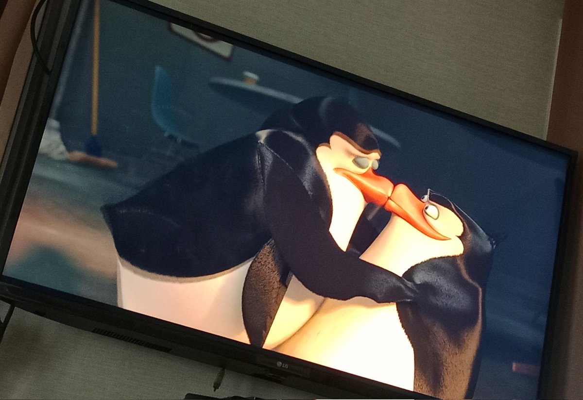 Overly Ketchup tweet media