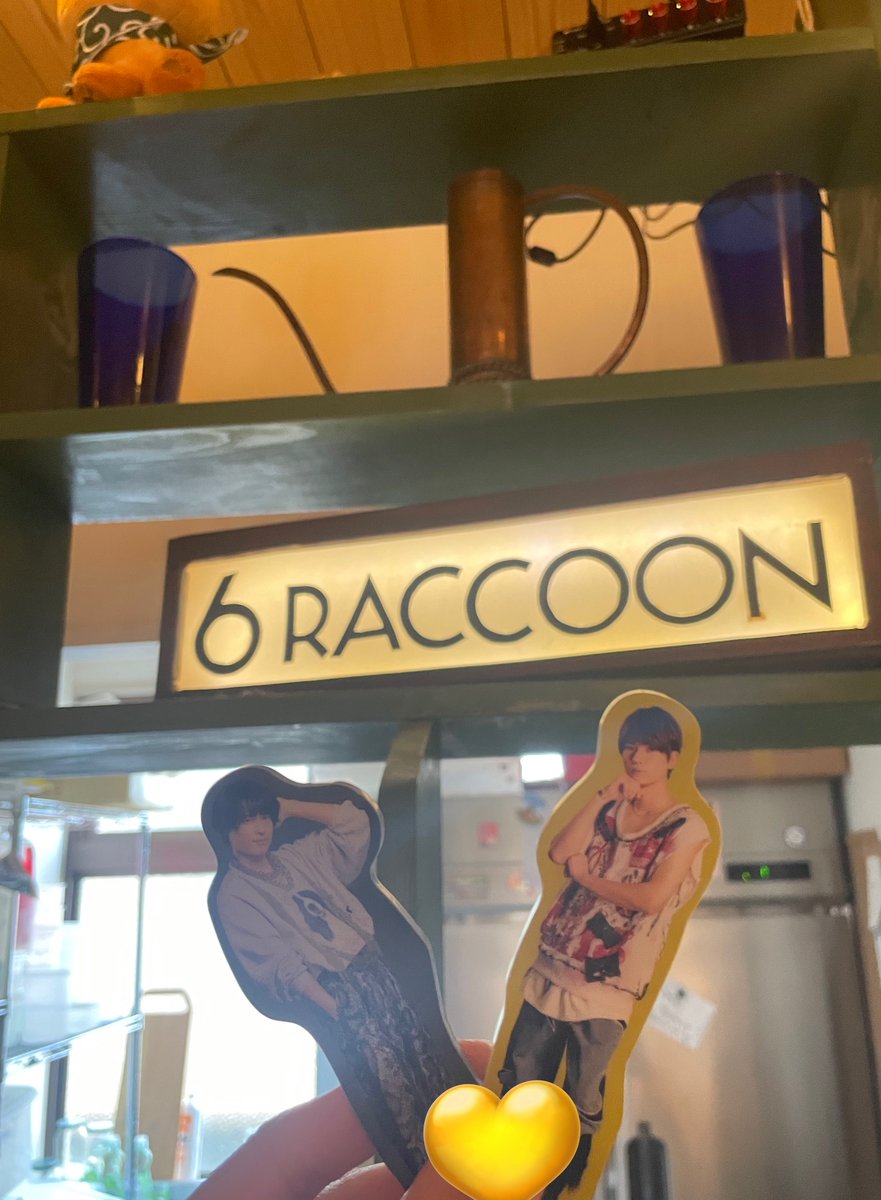 styugost's tweet photo. 6が付くカフェでランチ🖤💛
コメダのメタモンシロノワールも美味しかった😋 https://t.co/0zzsXZr6mv