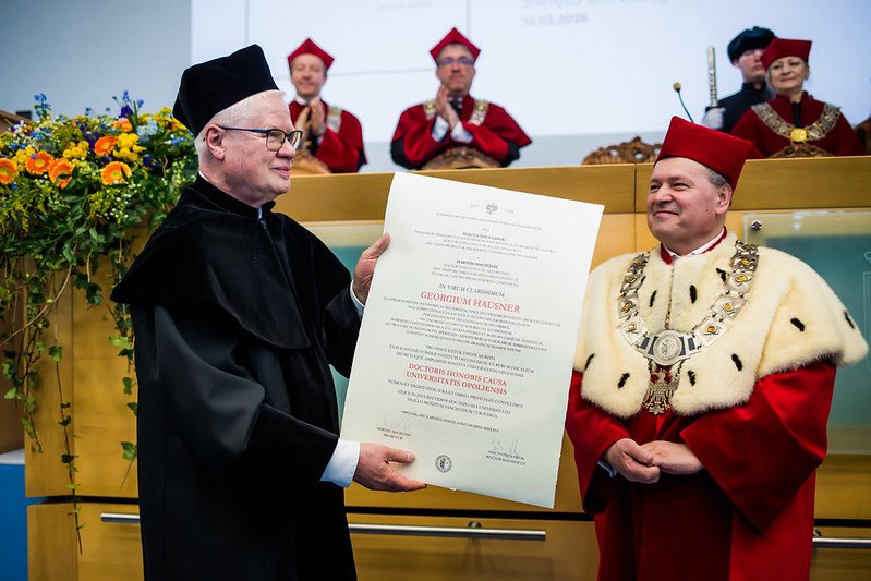 Uniwersytet Opolski tweet media