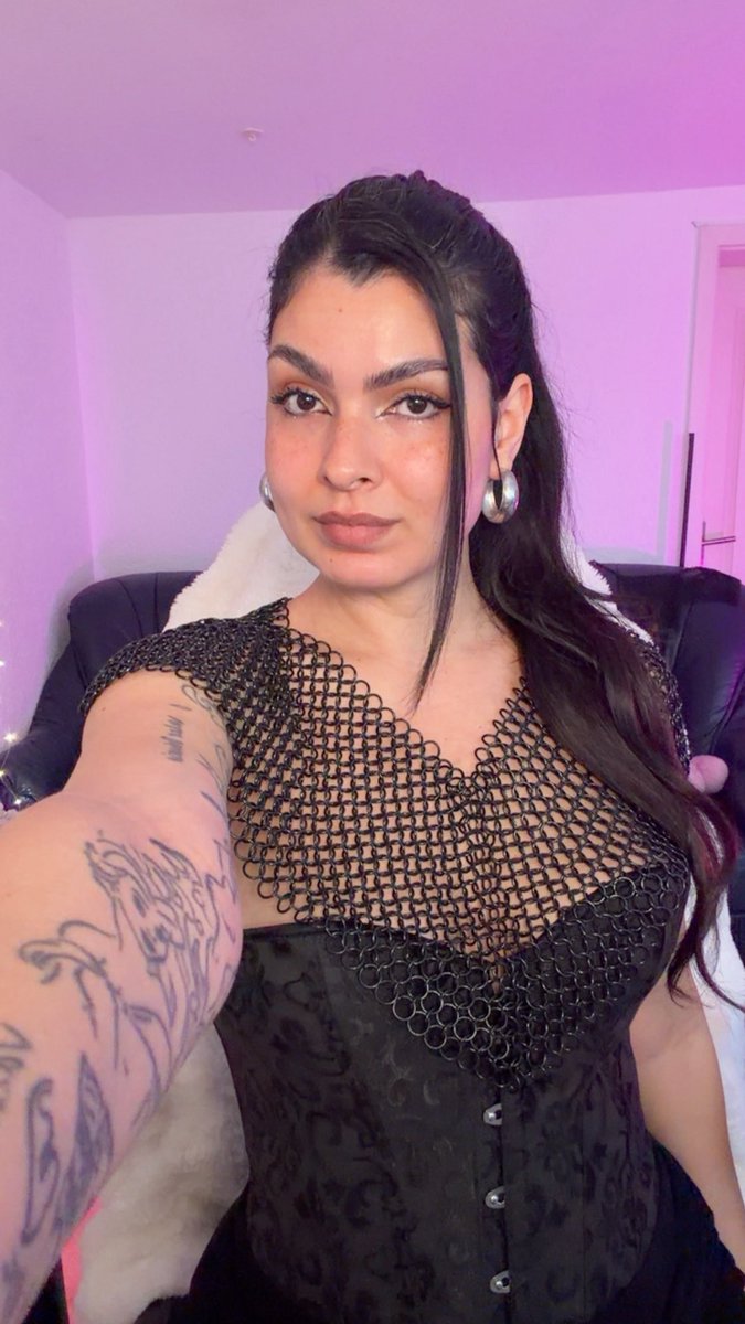 wolfee✨ tweet media