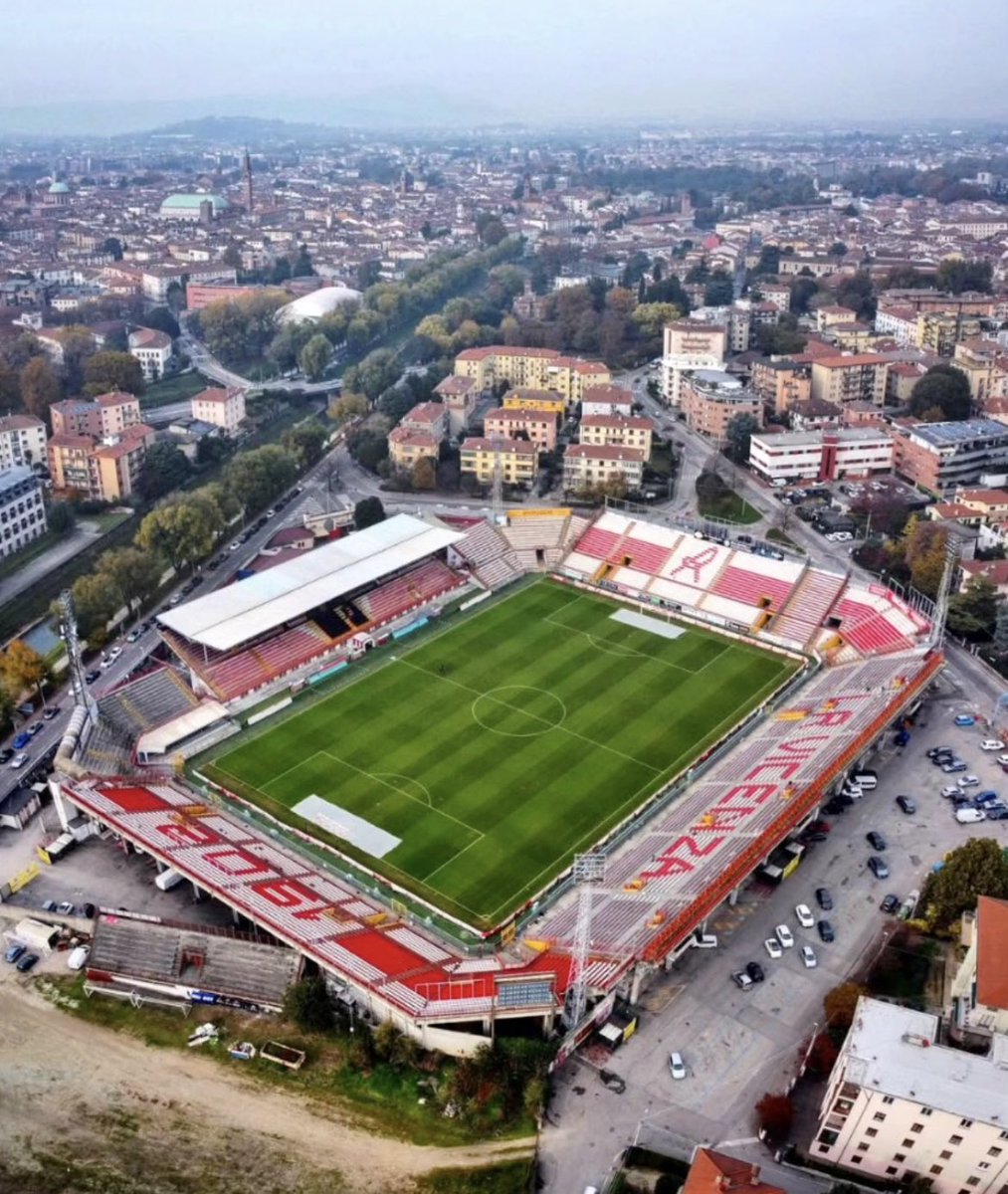 Calcio England tweet media