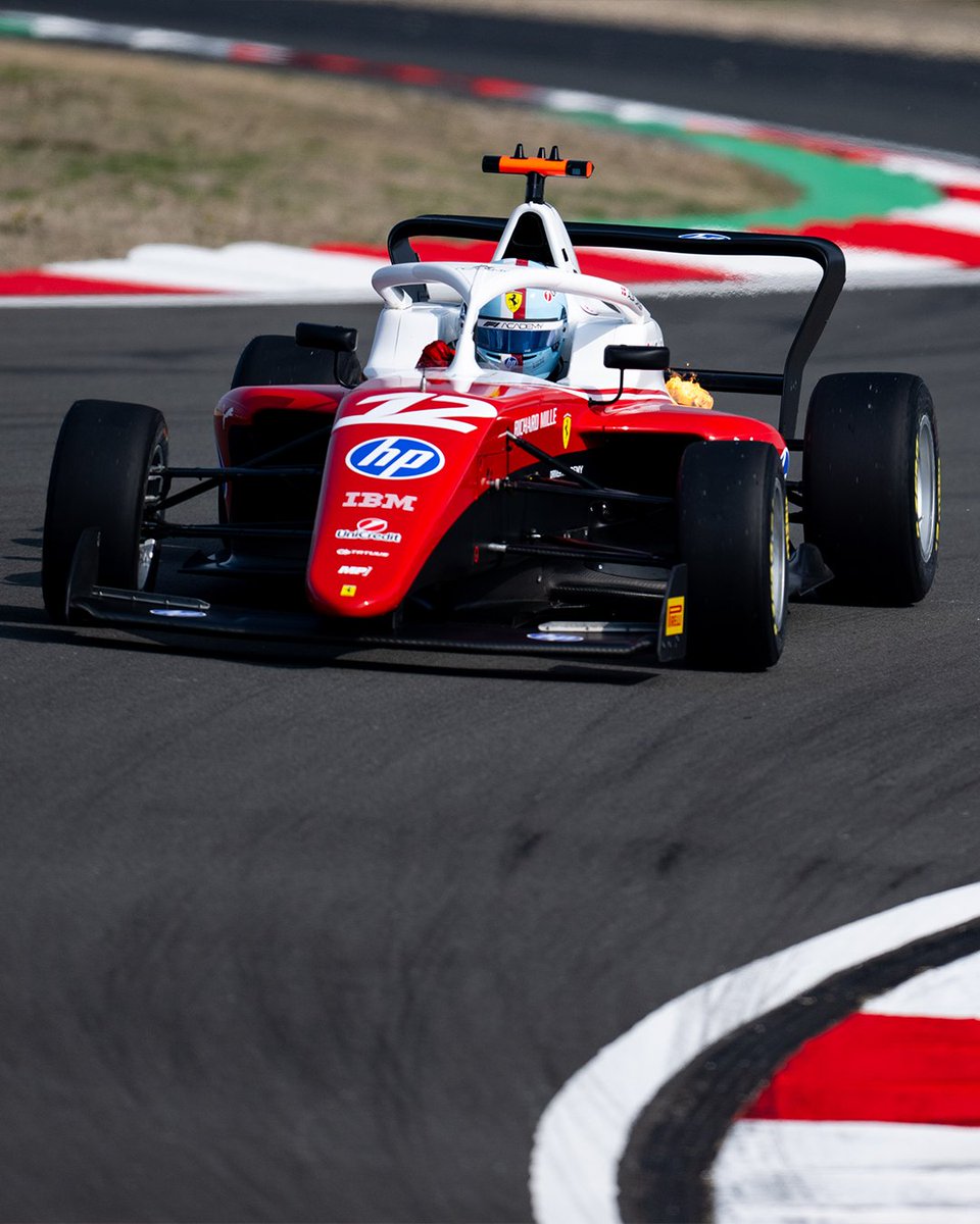 Scuderia Ferrari Driver Academy tweet media