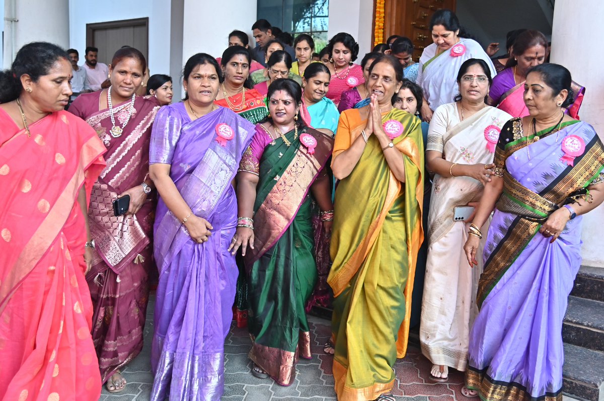 Dr Rasuri Sunitha - GHMC Corporator tweet media