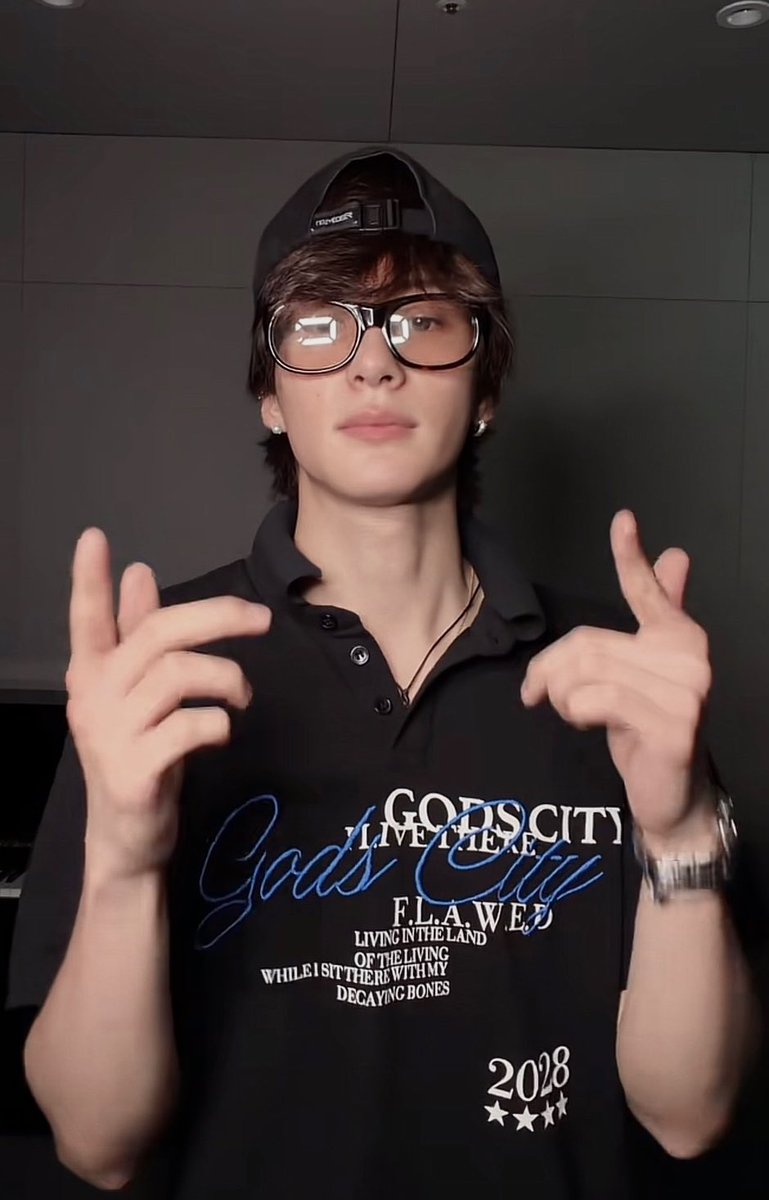 เกิด แก่ รักฝรั่ง ตาย