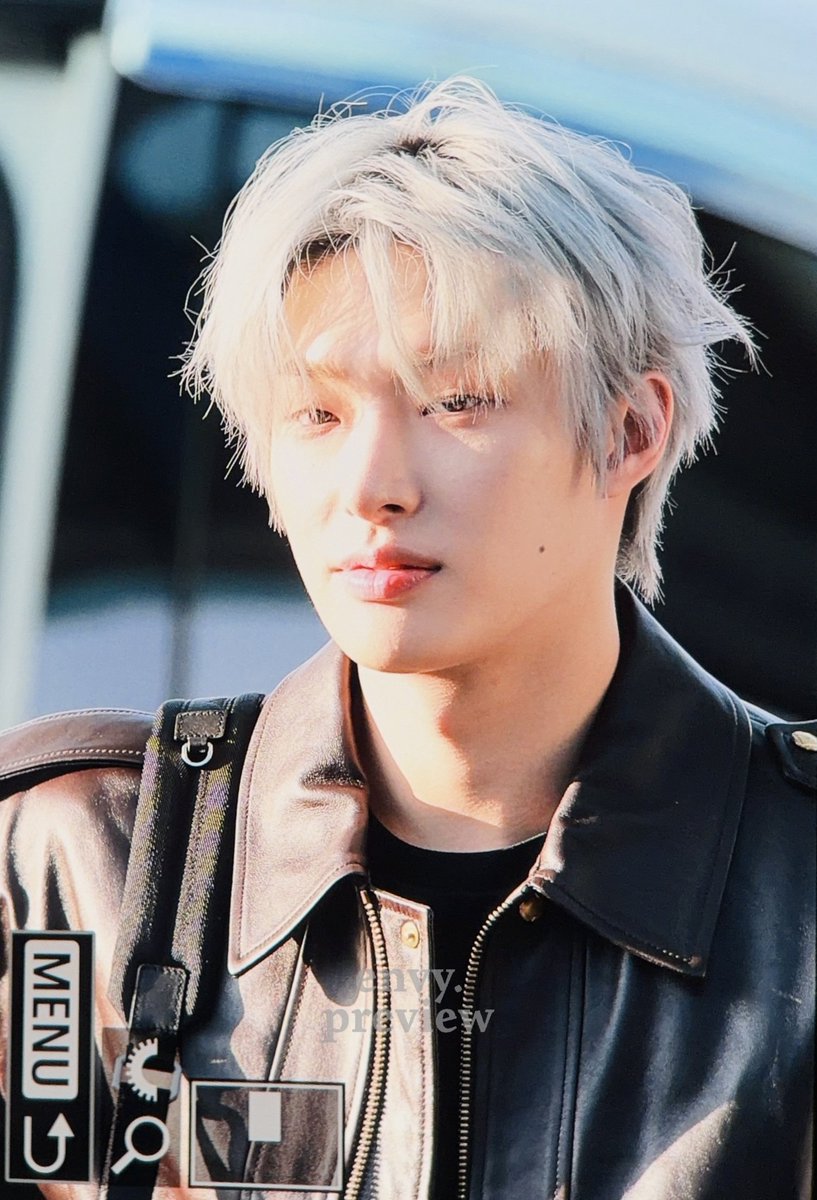 𝐞𝐧𝐯𝐲. tweet media