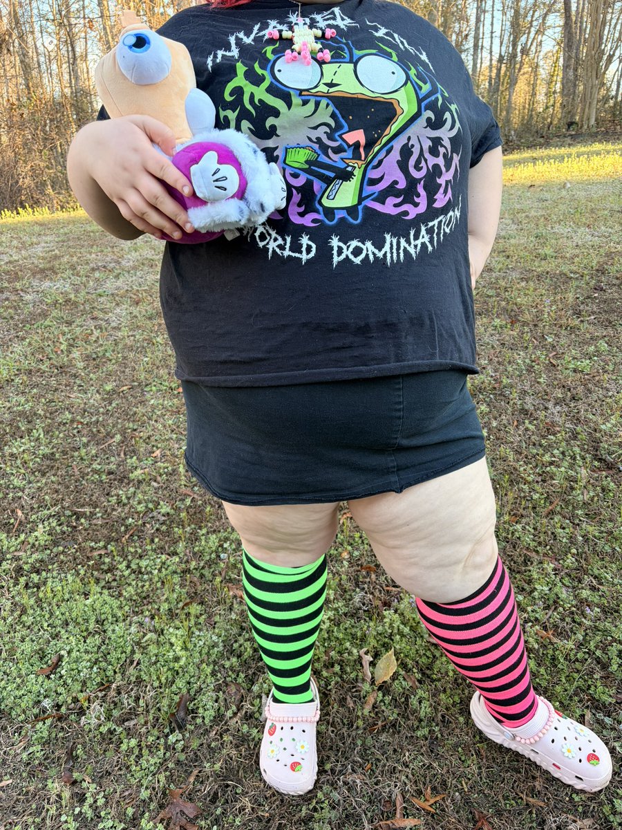 🦇B4T_L4DY🦇 tweet media