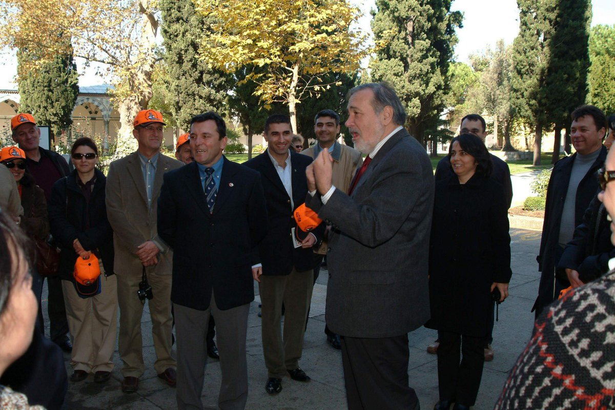 Can Erenoğlu tweet media