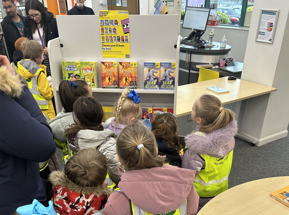 Halton Libraries tweet media