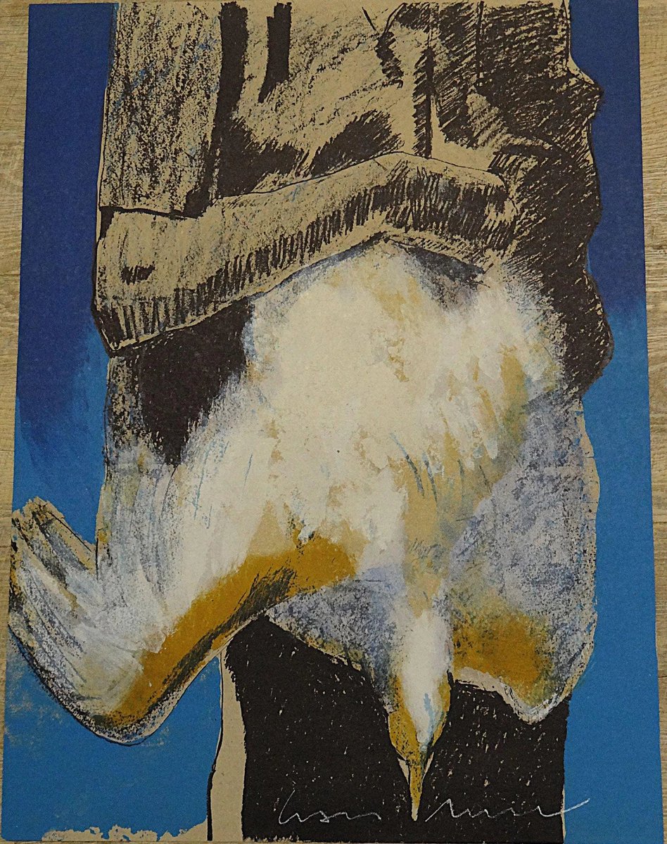 marieartcollec1's tweet photo. Discover 'Ave' – poignant hand-signed original lithograph by Portuguese neo-expressionist master Graça Morais. Rare collector's gem! https://t.co/TKIj0tSw8p #GraçaMorais #SignedLithograph #PortugueseArt #NeoExpressionism #BirdArt #OriginalPrint #ContemporaryArt #wiseshopper https://t.co/3E3qMlpnQ8