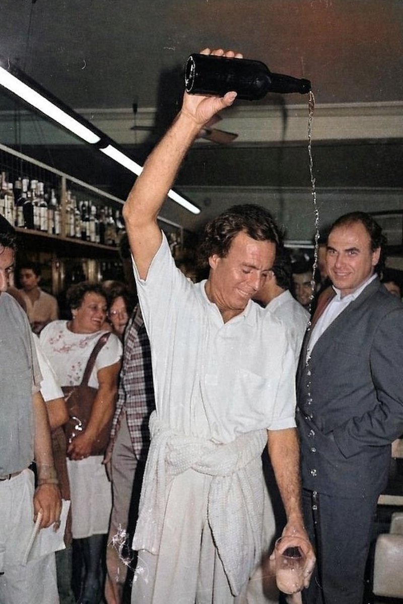 sustrato tweet media