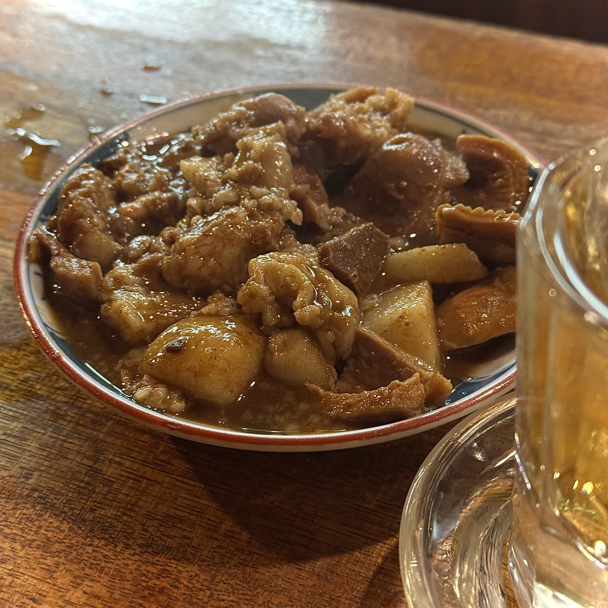 うめともつ tweet media