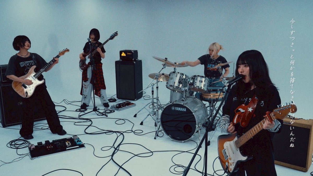 Cauch_tokyo's tweet photo. >Works  らそんぶる「いつかまたひとりぼっちだったら」 MV  https://t.co/s85nwUAVQ1

Directer：Yuto Yanagisawa 
Cinematographer：Yu Fujii 

Stylist：Masahiro Hiramatsu
Stylist Assistant：Taishi Sanada
Hair&Make-up：Yuri Ishii
Hair&Make-up：Satomi Sakai

Production Assistant：Ayaka Ito
Producer：Ayaka Nishio
Production：Cauch inc.