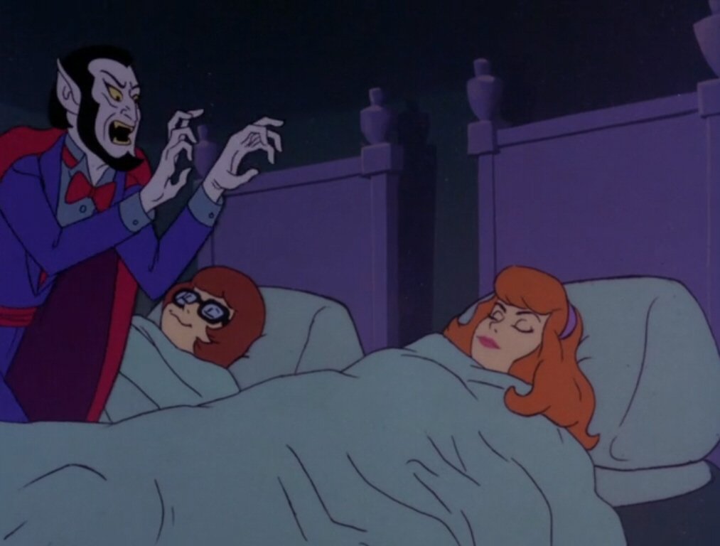 WendyLovesJesus's tweet photo. #NationalNappingDay was a few days ago, but it's Friday, and surely most of us are feeling pretty tired. Fortunately, today is #WorldSleepDay!😴💤

So give it a rest, Gramps—Daphne &amp; Velma need their beauty sleep! Now look what you've gone and done—you woke #ScoobyDoo &amp; the boys! https://t.co/hfNt1QfyWf