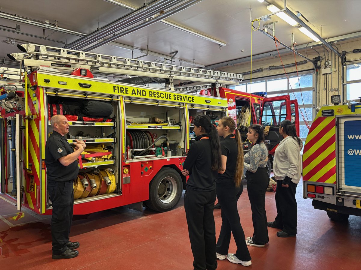 Solihull College & University Centre tweet media