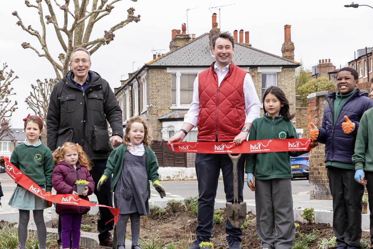 Rowan Ree tweet media