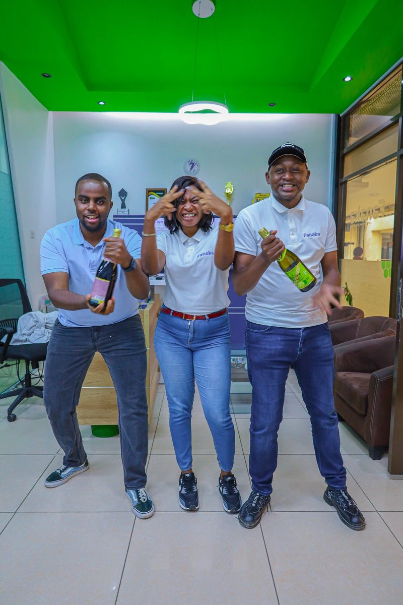 𝐓𝐖𝐎 𝐌𝐄𝐑𝐈𝐀𝐍𝐒™ tweet media