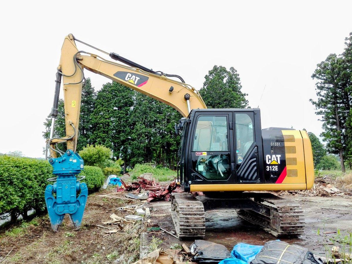 滝24700 tweet media