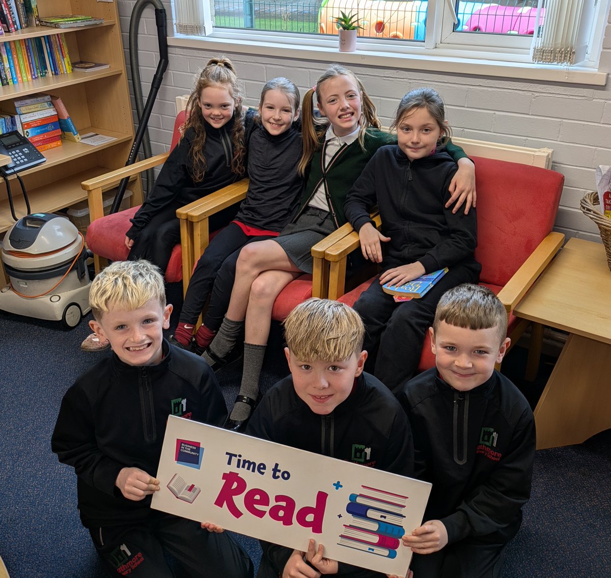 mulgrew_ciara's tweet photo. A lovely visit to @RathmorePS this week to see #TimetoRead in action. Great to hear about the books they’ve enjoyed, from animals to Roald Dahl to football favourites! Huge thanks to our amazing #volunteers from the #U3A &amp; @Education_NI for inspiring our young readers. @bitcni https://t.co/lZcPjx3SJY