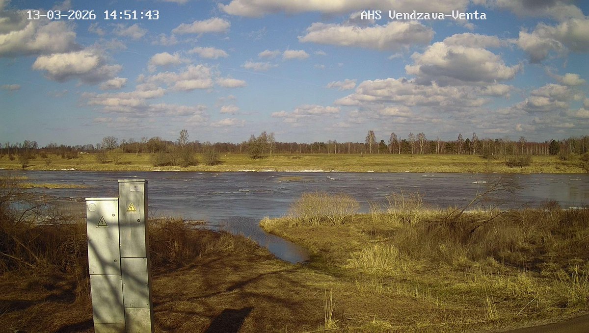 LVGMC_Meteo's tweet photo. 🌊Pali turpinās, situācija upēs strauji mainās, jo ledus iešana norit garos upju posmos
ℹ️https://t.co/CwTEAojuFY
🟡Spēkā brīdinājums https://t.co/6fNqDaC9RU
ℹ️https://t.co/qc9rSKEj9V
ℹ️https://t.co/2oNHJzke7Z
#pali #upes #ietledus
@ugunsdzeseji @KEM_Latvija https://t.co/P2CeMzoCjb