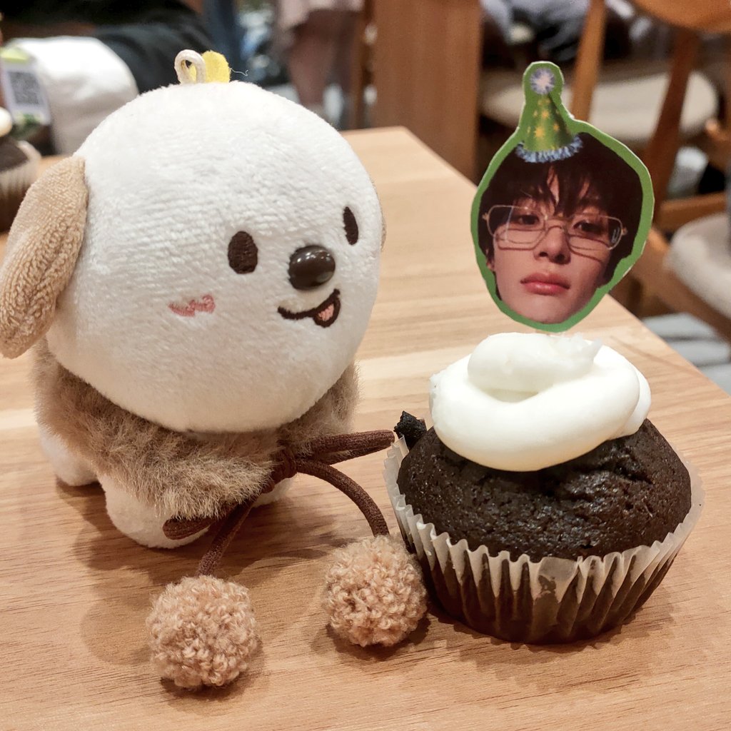 𝐯𝐚𝐥𝐤𝐲𝐫𝐢𝐞 ★ tweet media