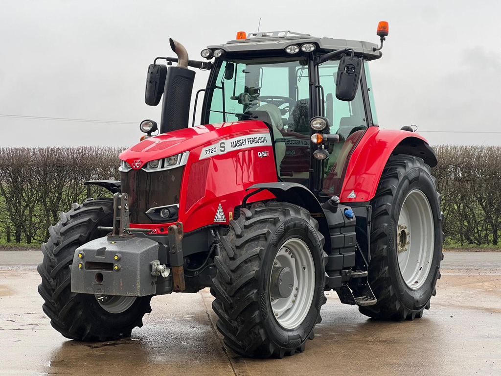 Doubleday Group tweet media