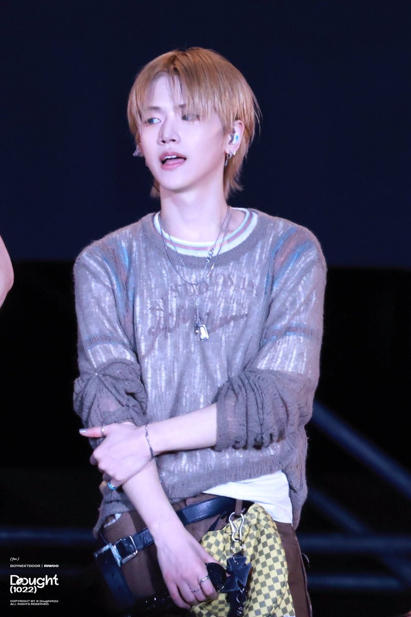 리우 얼굴 tweet media