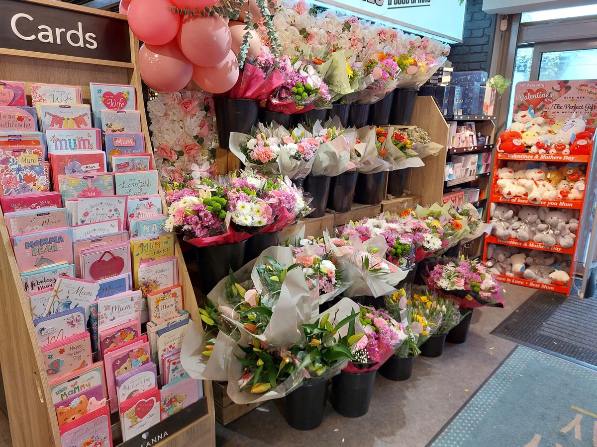 GarveysAdare's tweet photo. 💝 Gift ideas galore for Mother's Day and the weekend...

#GarveysCentra #Adare https://t.co/BDTqSGi1UU