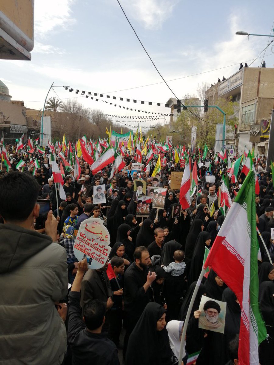 وقتی رهبر انقلاب از توکل به خدا گفتند، فهمیدیم مسیر پیروزی همین است.
وظیفه ما این است که با ایمان و امید در برابر دشمن بایستیم.
#لبیک_یا_خامنه_ای