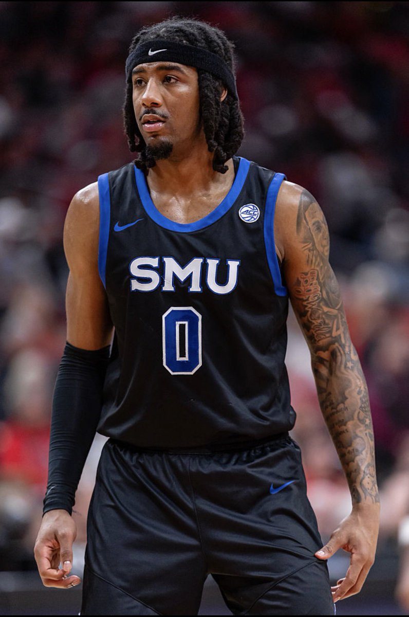 Pete Thamel tweet media