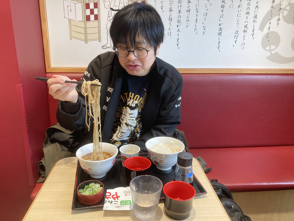 cosazeku's tweet photo. 朝のふ〜どさんはお蕎麦でした
夜はちゃんこ食べました！自分も両方ともご馳走になりました

明日もヘルシーめなやつでいきますよね…？ https://t.co/5OR5jYZjbu