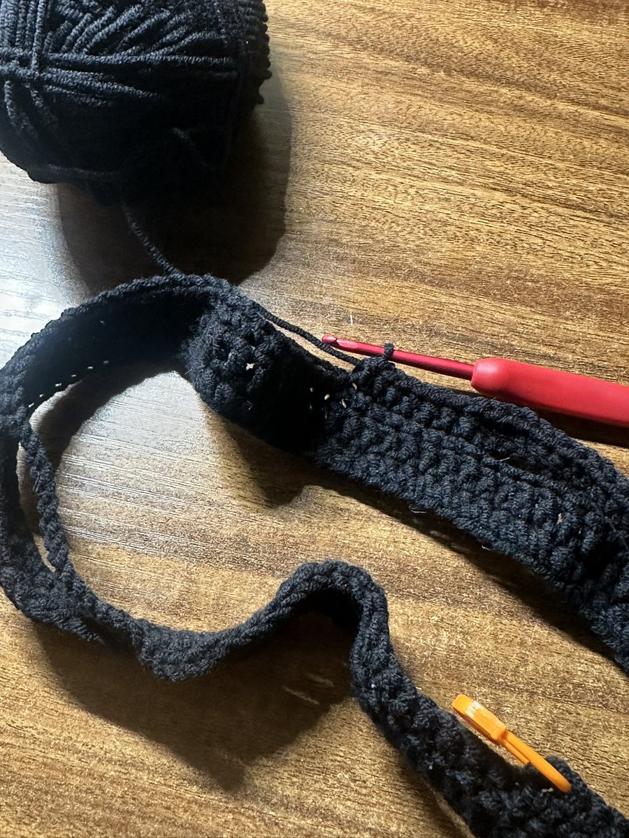 돈이야 기다려
누나가 옷 만들어줄게