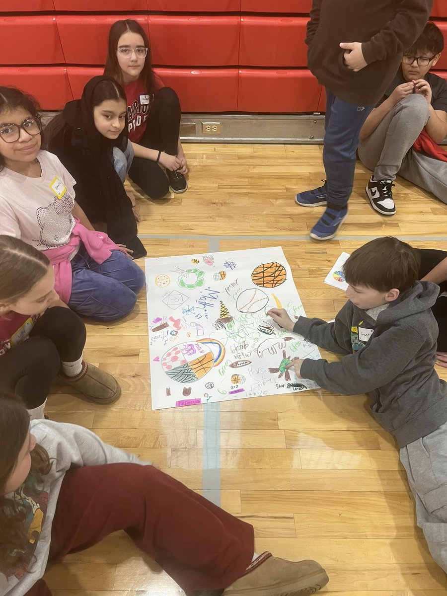 Miss Chambers tweet media