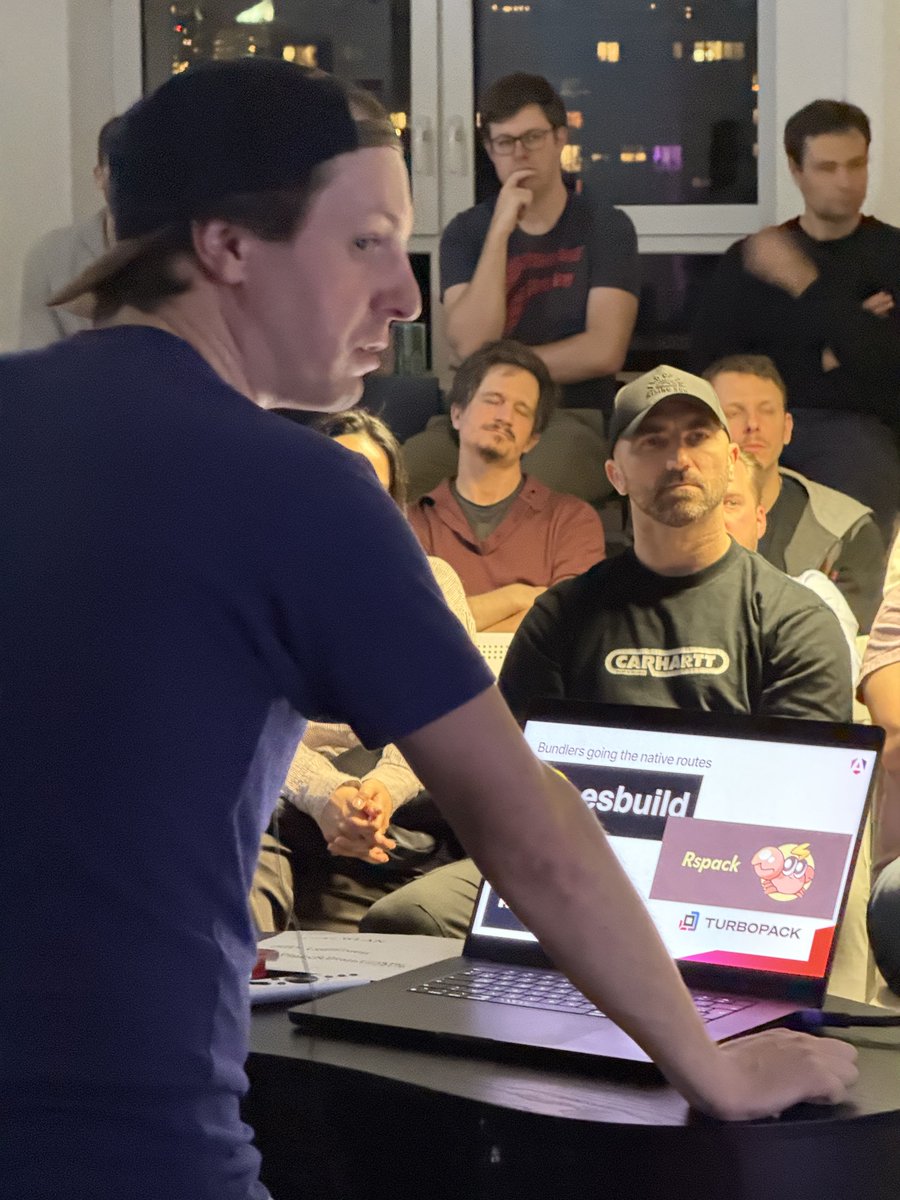 Angular Austria tweet media