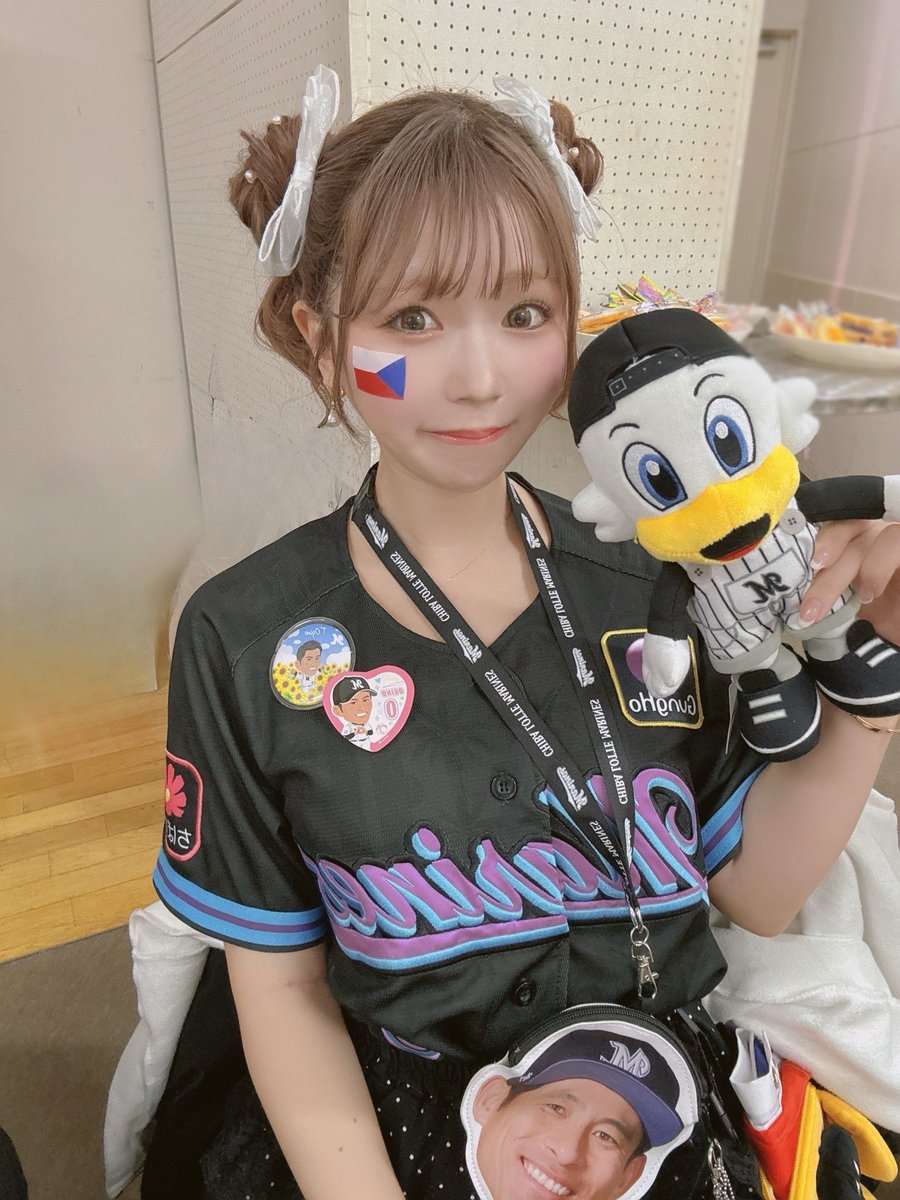里菜🌻⚾️ tweet media