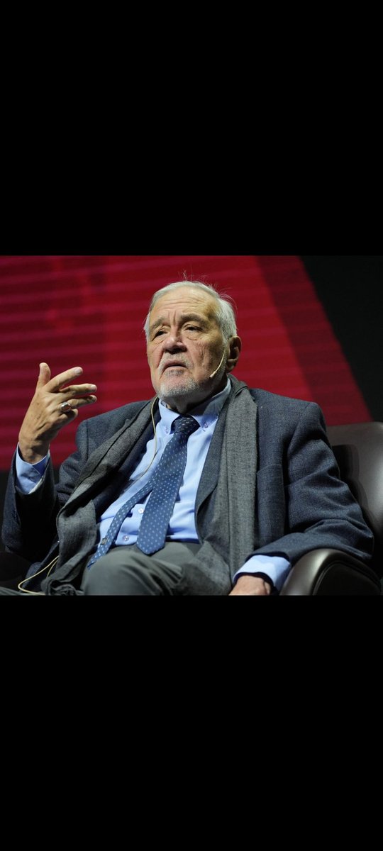 Bazı insanlar yalnızca yaşadıkları dönemin değil, bir milletin hafızasının da parçası olurlar. 

Büyük tarihçi İlber Ortaylı Hocamızın hayatını kaybettiğini büyük bir üzüntüyle öğrendik. 

Türk milletinin başı sağ olsun.
#vefat