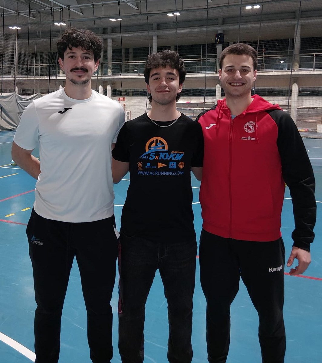 FEDERACIÓN NAVARRA DE BALONMANO tweet media