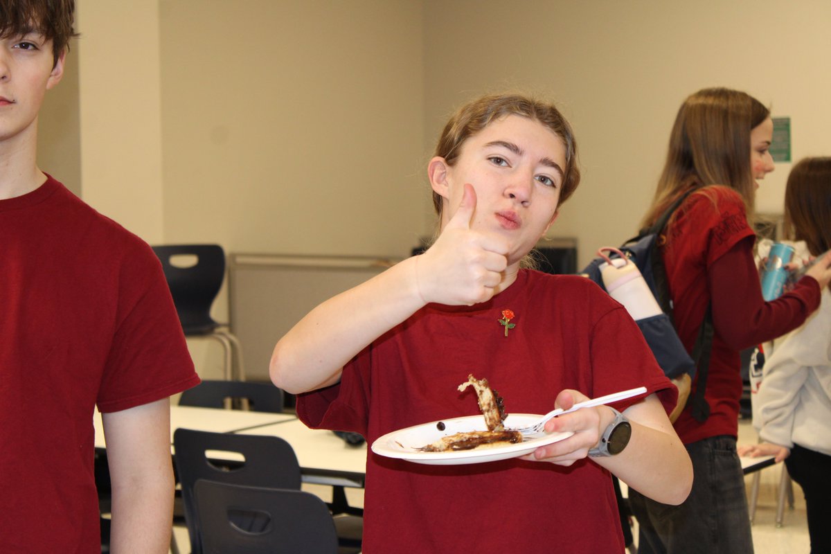 Signature School tweet media