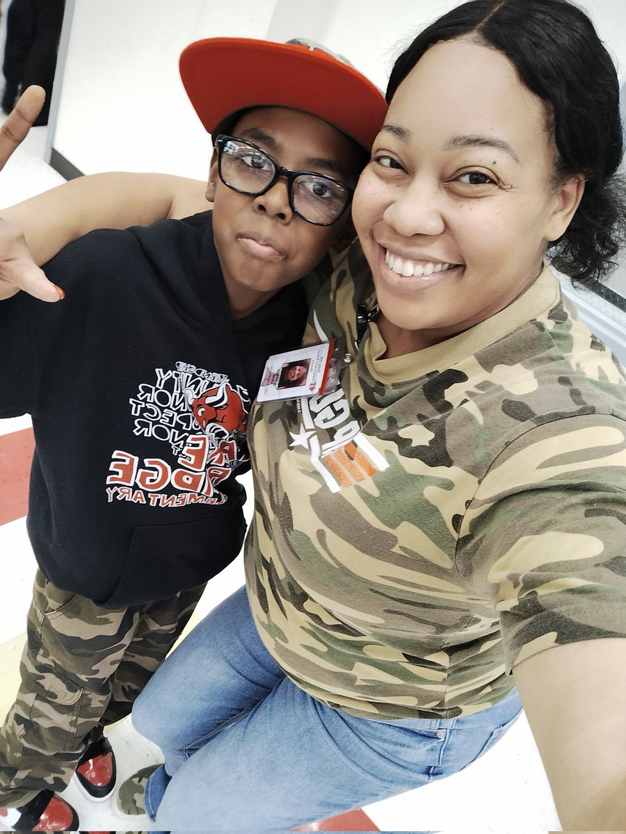 Lake Ridge Elementary tweet media