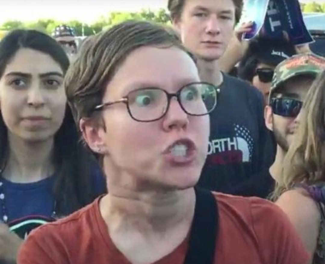 Knucklehead tweet media