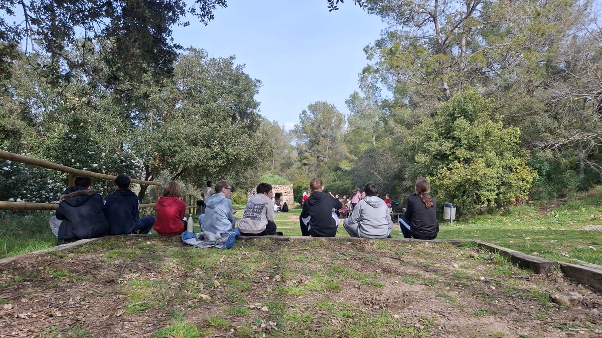 INS Almenar tweet media