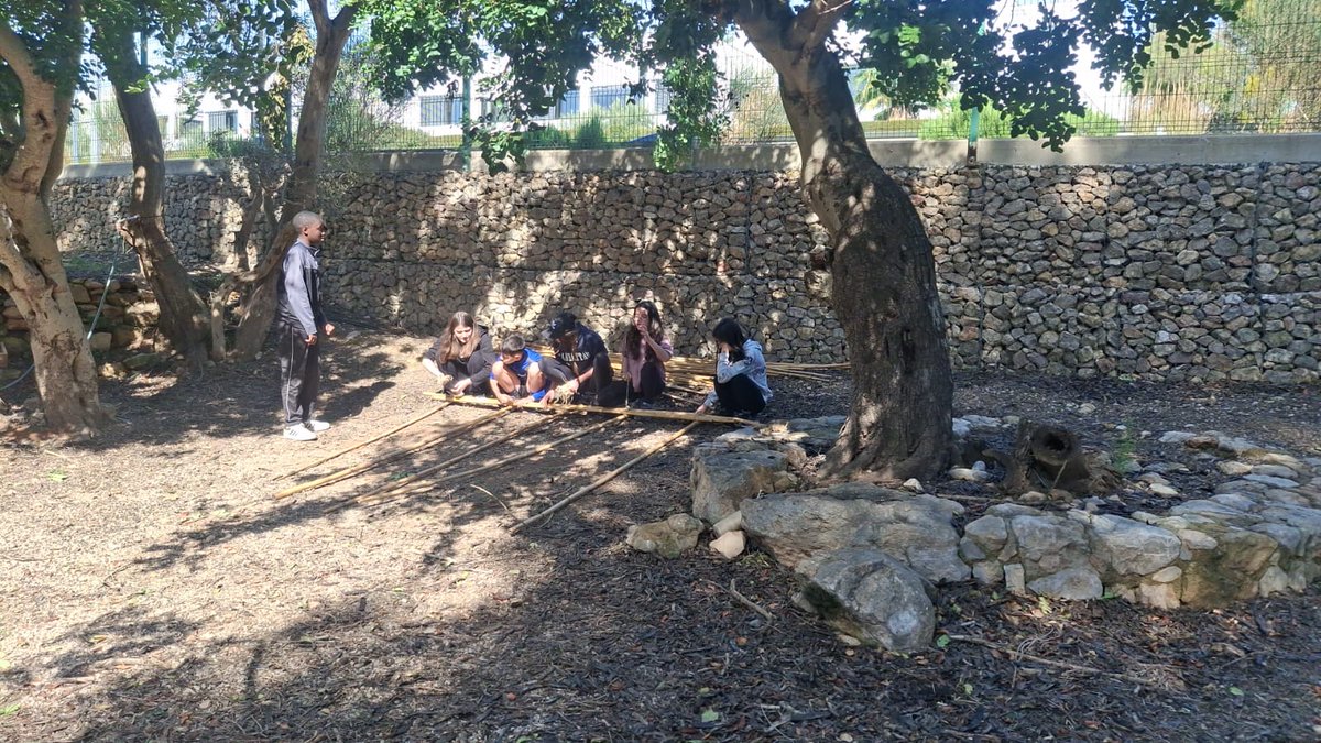 INS Almenar tweet media