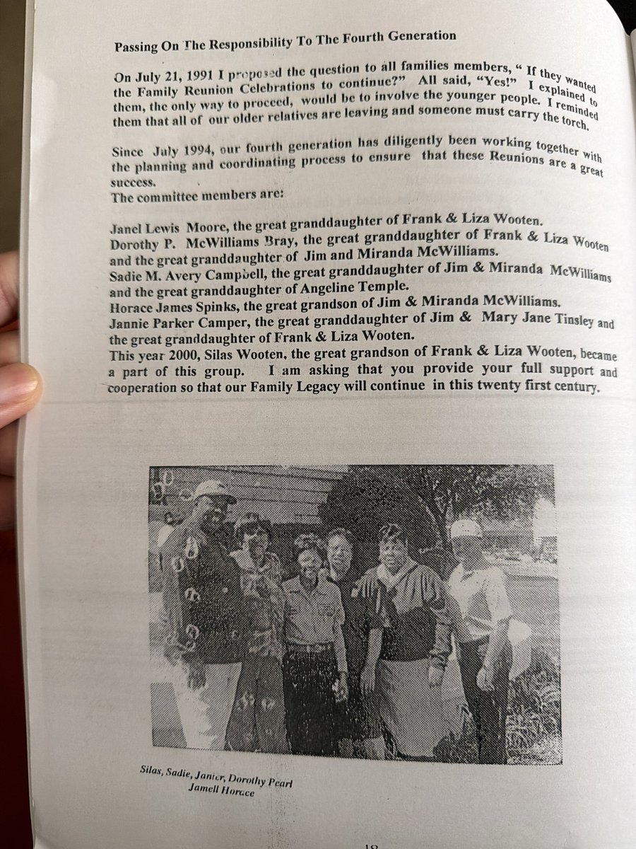 _28grappler's tweet photo. Ruby granny, for my records, a digital record (Janel) 2nd lady my main lady on the left, cousin Dot next to her Saddie 2nd from the right #Wooten #meridian #mississippi https://t.co/P1AxcENjkb