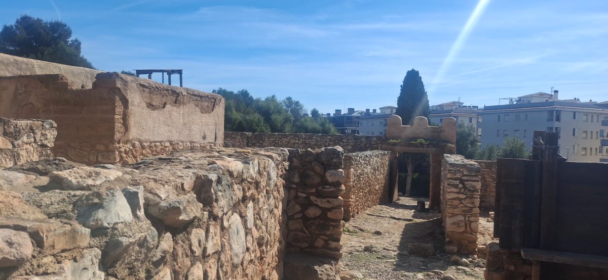 INS Almenar tweet media